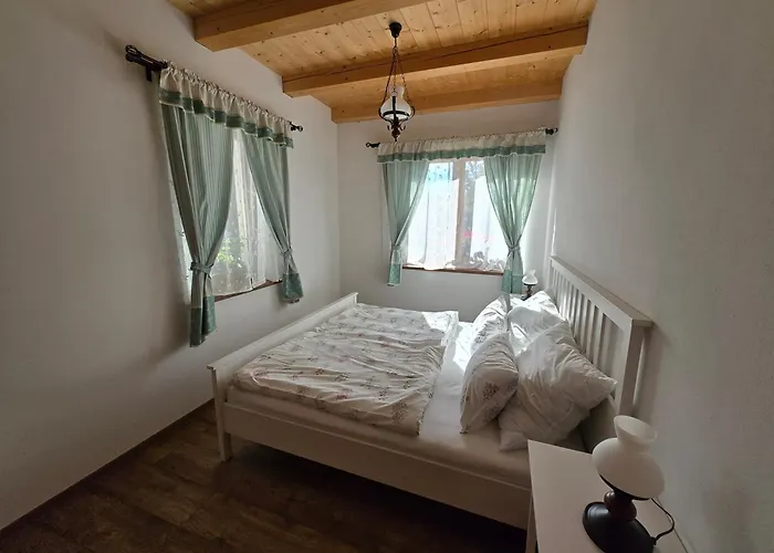 Svratouch36 Feriehus *